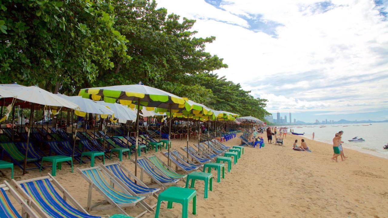 Max'S Beach House Hotel Pattaya Luaran gambar